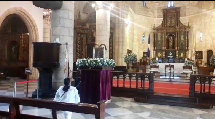 Video: Veneran a la Virgen de la Altagracia en la Capital, sin irse a Higüey