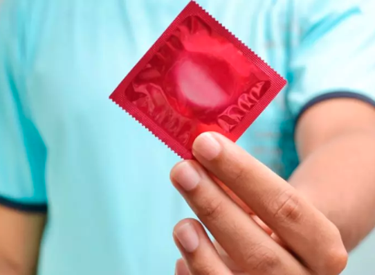 La mayoría de peruanos no usa preservativo para protegerse del VIH