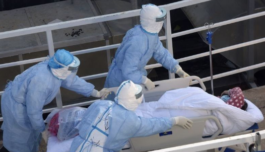 Ya son 490 muertos y 24,324 infectados por el nuevo coronavirus en China