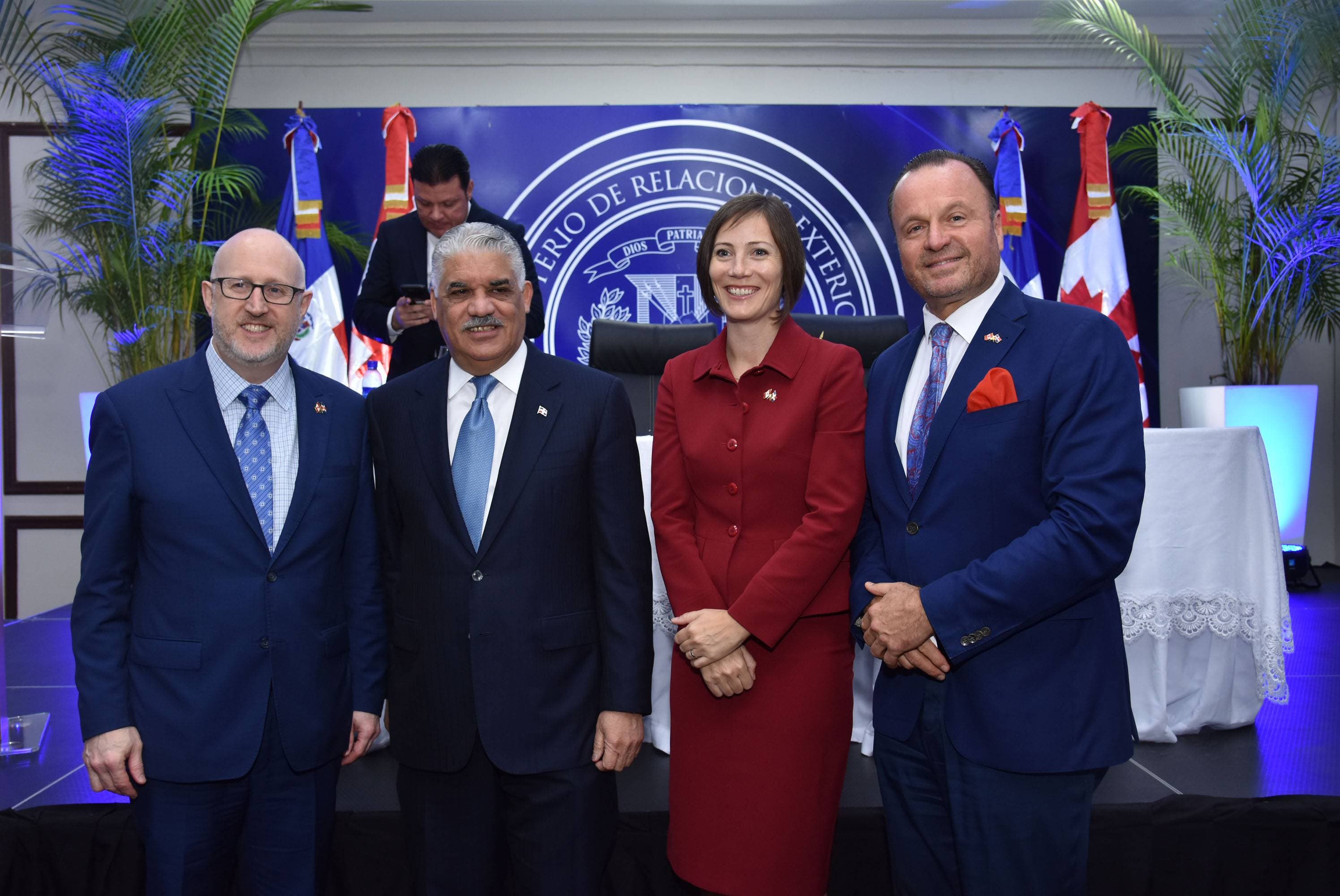 Un encuentro para celebrar acuerdo fortalecerá relaciones con Canadá