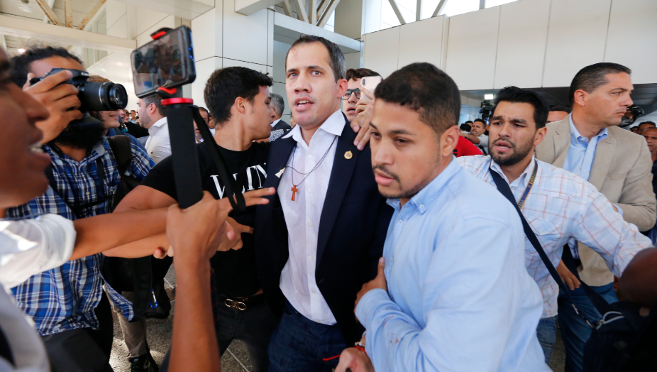 Guaidó vuelve a Venezuela después de gira internacional para ratificar apoyos