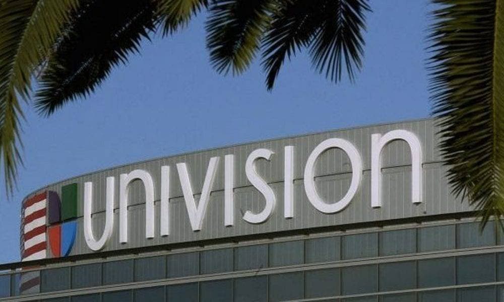 Univision acuerda la venta de una mayoría de la empresa a grupo de inversores liderado por Wade Davis