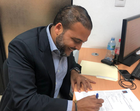 Amin Vásquez inscribe candidatura a diputado por circunscripción 3 del DN