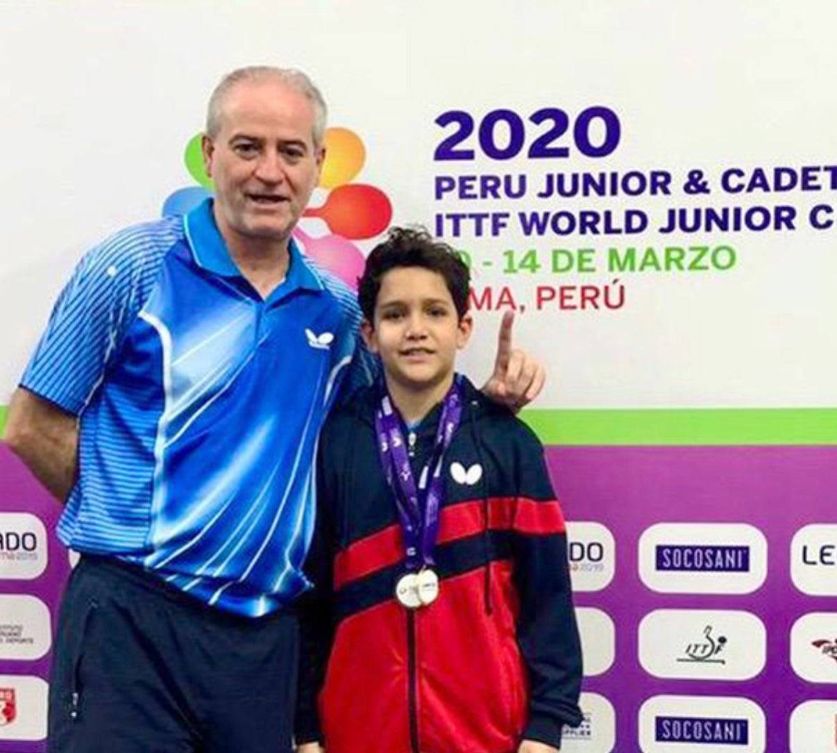 Rafael Cabrera gana oro y bronce en Mundial Junior y Cadete de Tenis de Mesa en Perú