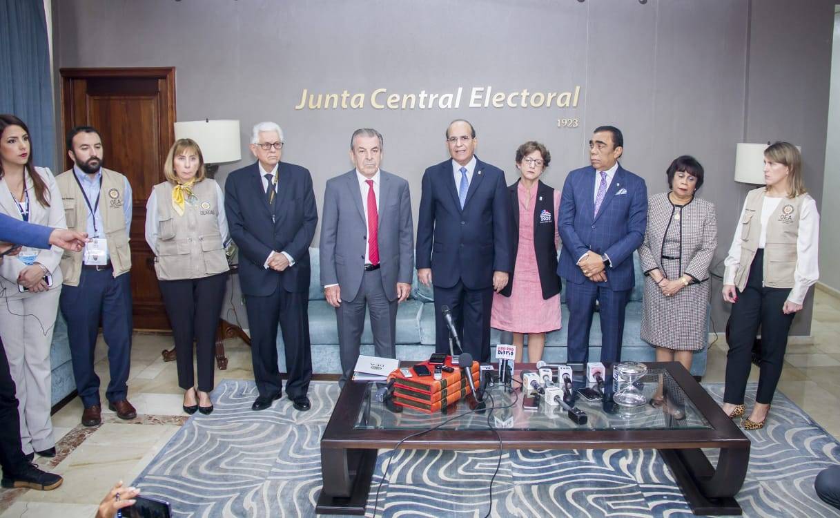 Así fue la reunión del pleno JCE con la Misión de Observación Electoral de OEA sobre elecciones del domingo