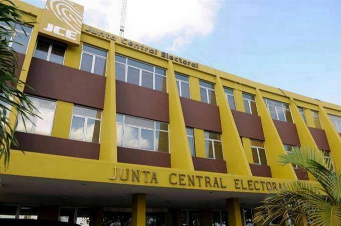 JCE remite boletas con los candidato del nivel de diputaciones para fines de revisión