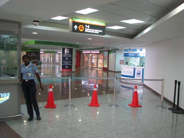 Coronavirus: Compañías de servicios en aeropuerto temen desaparecer