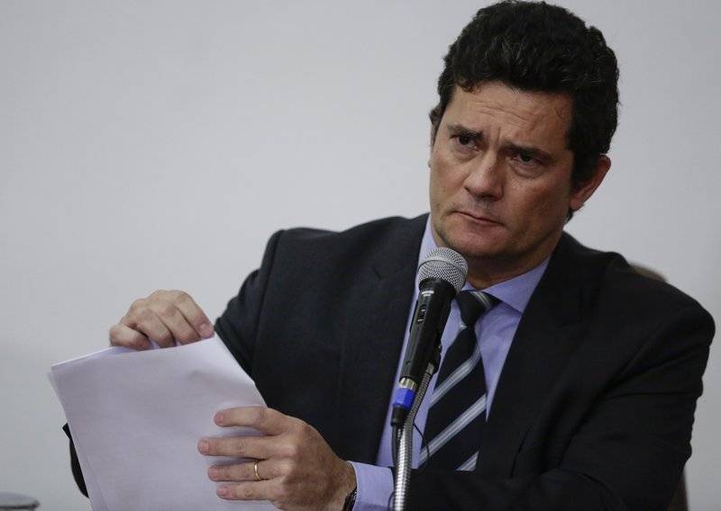 Brasil: Renuncia ministro de Justicia Sergio Moro, conocido por mandar a la cárcel a Lula y al director de Odebrecht