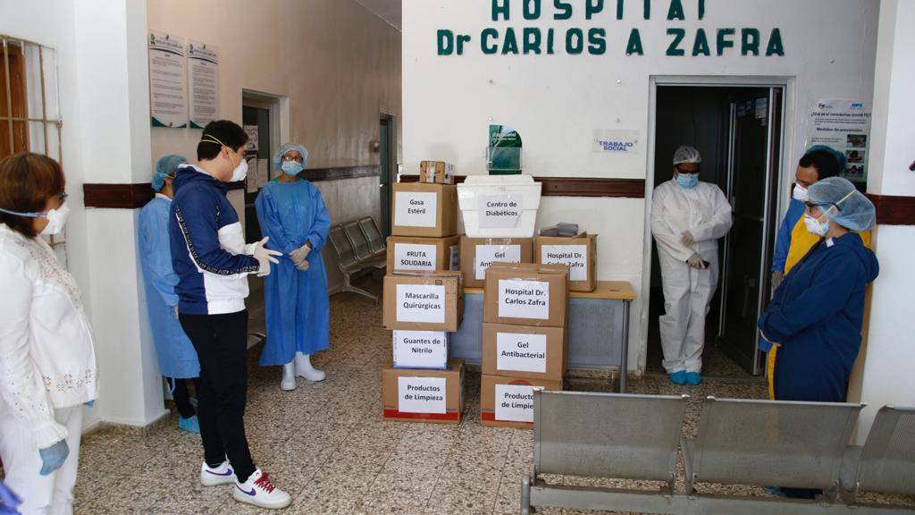 PRM y Luis Abinader entregan medicamentos y equipos médicos en Nagua