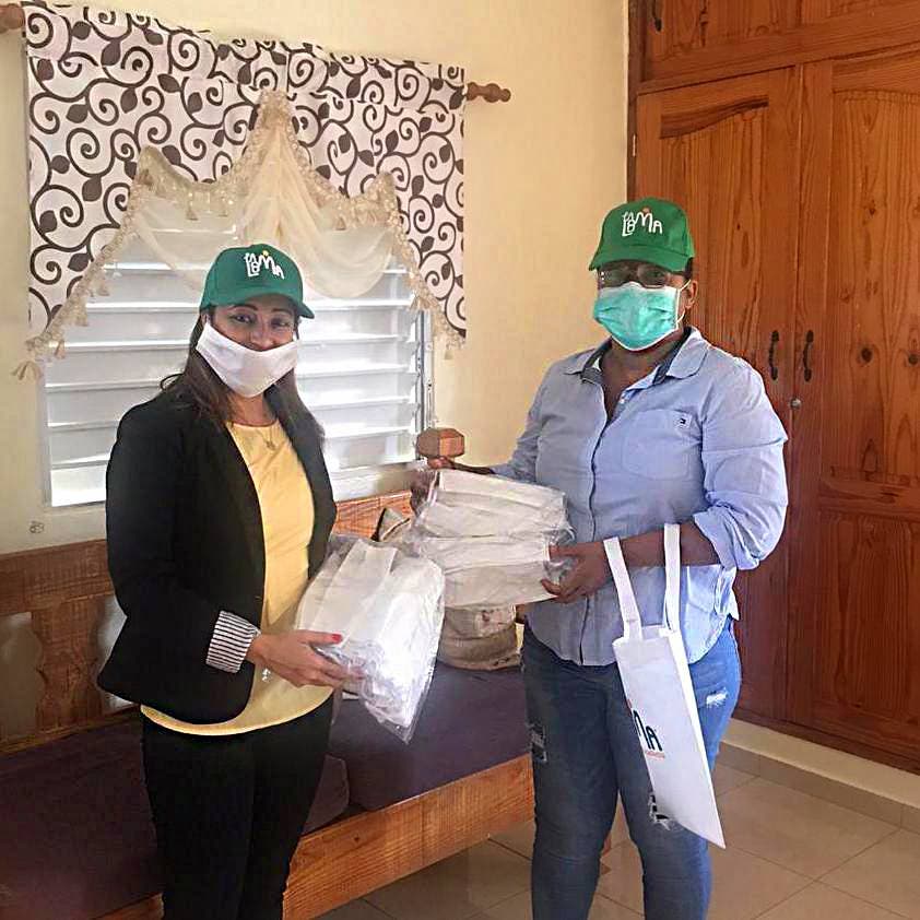 Macadamia La Loma dona mascarillas a comunidades y productores de La Sierra