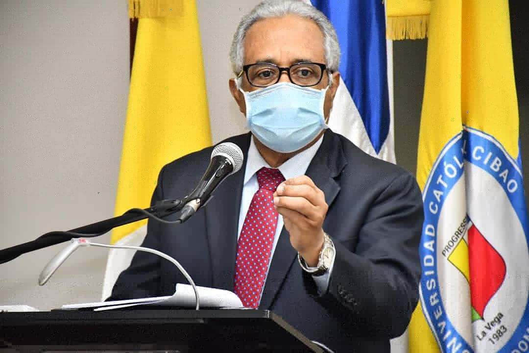 Ministro de Salud habla sobre el coronavirus