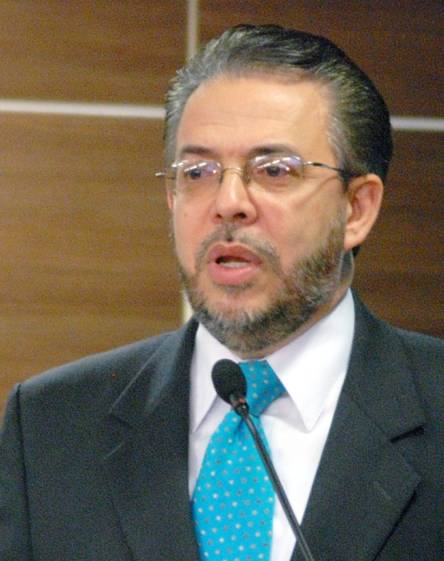 Guillermo Moreno dice Alianza País  representa orden democrático que demanda RD
