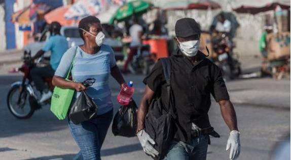 Haití asegura que superó pico de contagios y disminuyen nuevas infecciones