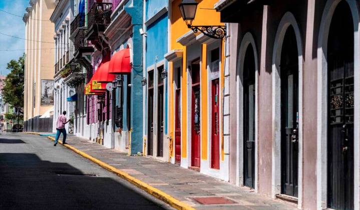 Puerto Rico relaja medidas contra el COVID-19 y permite conciertos presenciales
