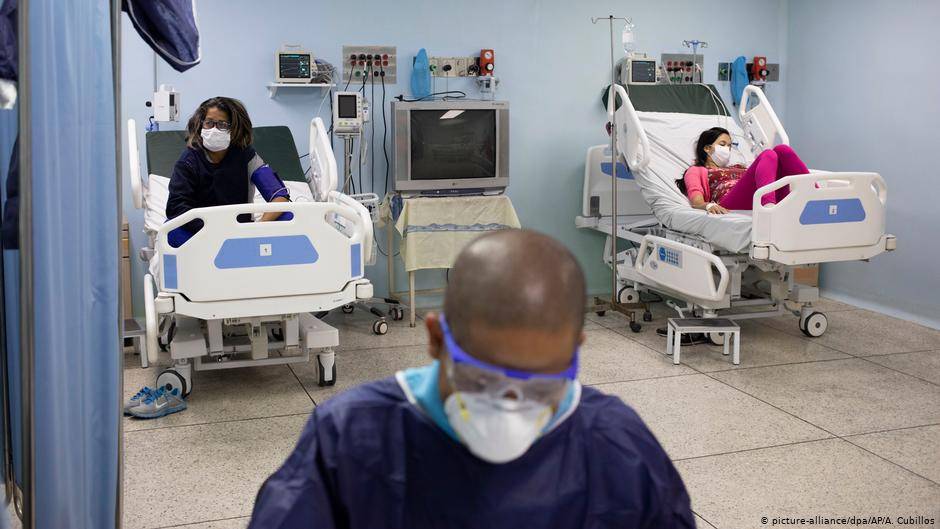 Oposición venezolana denuncia que los centros de salud están colapsados