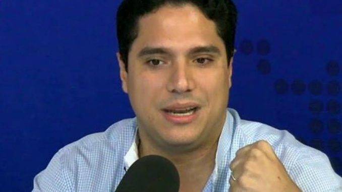 Críticas por liquidación asistente del director de Aduanas por más de tres millones de pesos