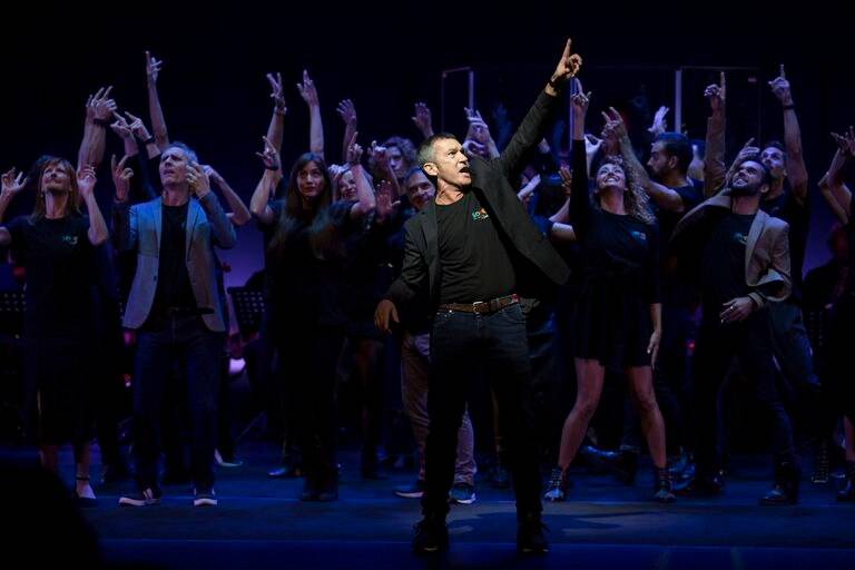 Antonio Banderas dirigirá y protagonizará el musical “Company»