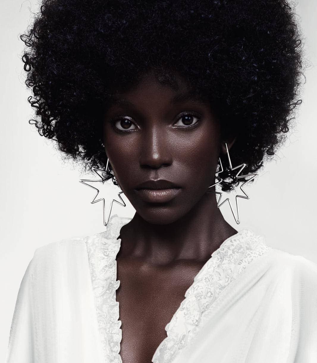 Laura Reyes: “A los diseñadores y editoriales internacionales les encanta mi color de piel”