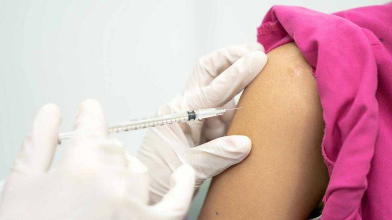 Pfizer anuncia que su vacuna para coronavirus es eficaz en un 90%