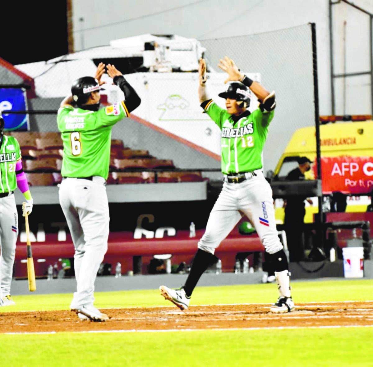 Jeremy Peña desea jugar con las Estrellas Orientales