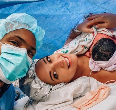FOTOS: Amelia Vega y Al Horford con Nova, su cuarto bebé