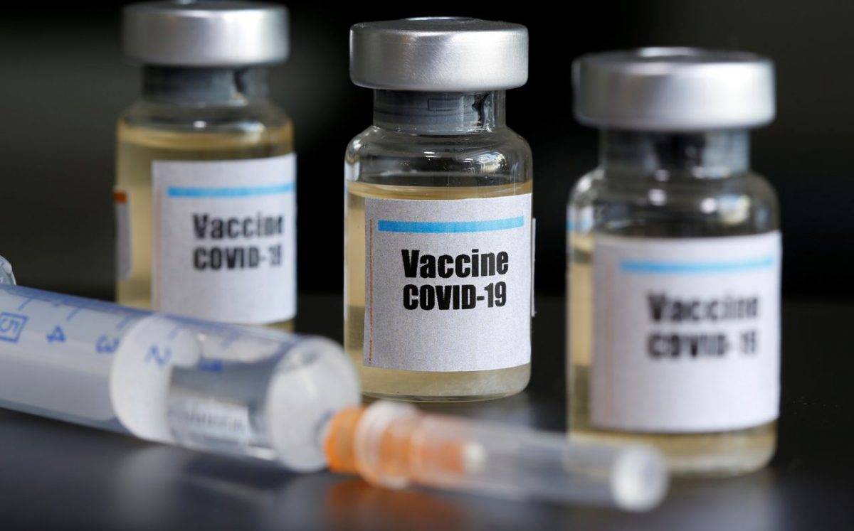 Farmacéuticas advierten de escasez de materias primas para vacunas anticovid