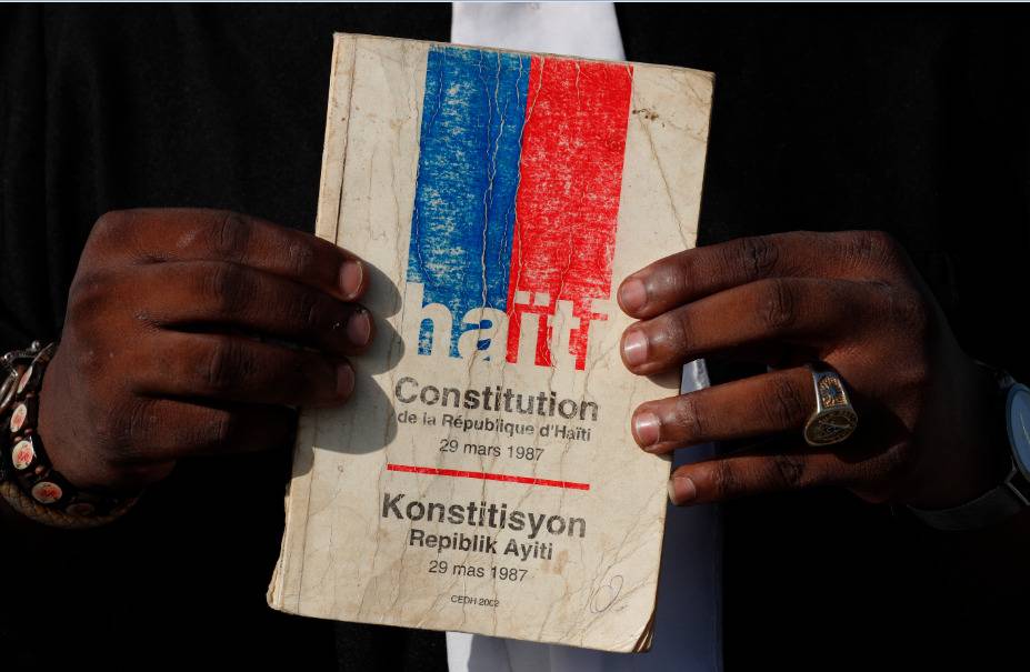 El borrador de Constitución de Haití permite reelección presidencial