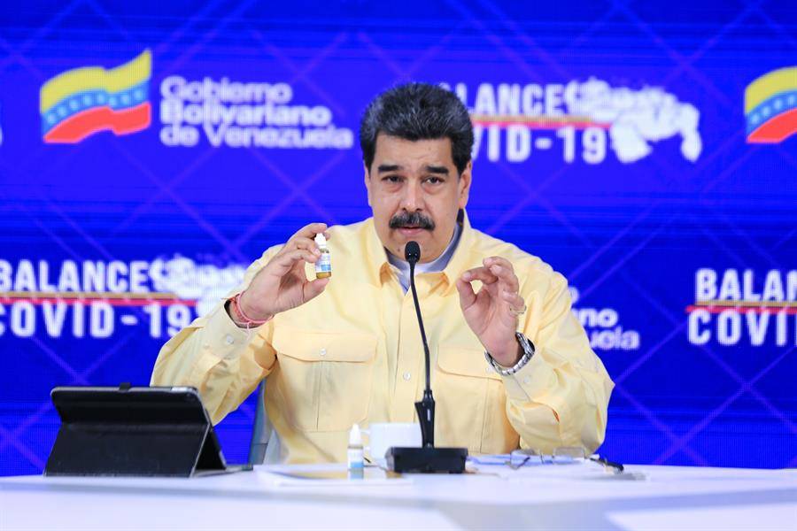 Nicolás Maduro acusa a Mark Zuckerberg de “abusador” por “censura” a un fármaco sin aval