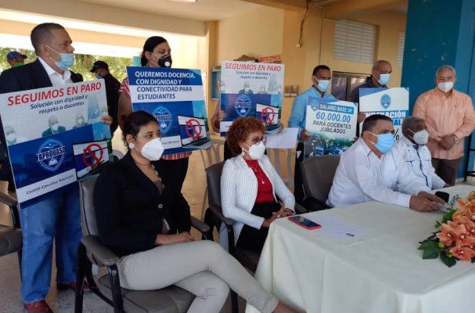 Asociación de profesores de la UASD Santiago llama a seguir la lucha