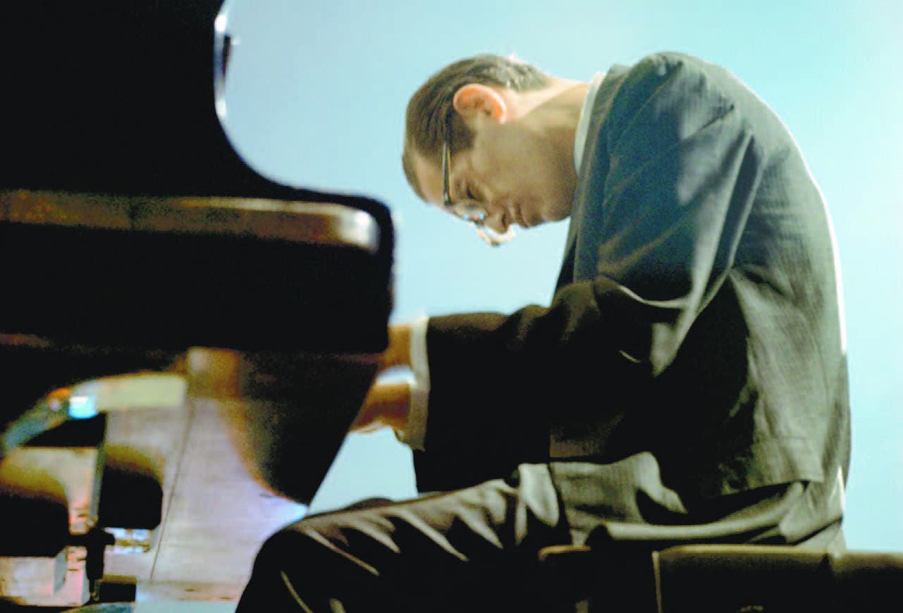 ¿Se puede confiar en un ser humano que haga de su piano su propio confesionario?..
