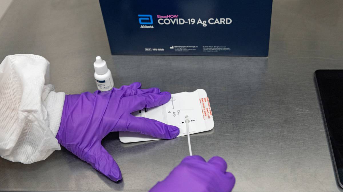 Advierten de hasta 30% de falsos negativos de covid en prueba de antígenos