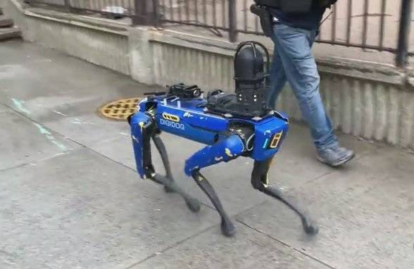 Aumenta presencia de perros robots policías en calles NYC