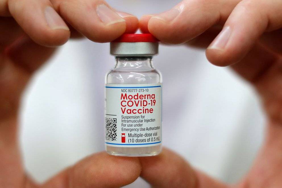 OMS otorgó la autorización de emergencia a la vacuna de Moderna contra el COVID-19