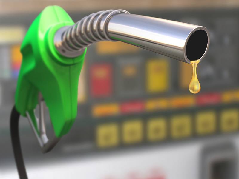 Gobierno aumenta RD$2.70 al gasoil y congela resto de combustibles