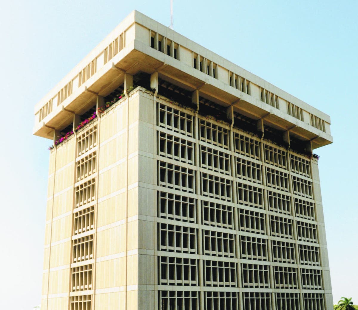 Banco Central anuncia depósito de de 457.56 millones de DEG