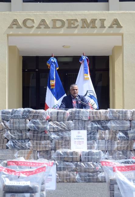 DNCD ocupa 450 paquetes de droga en Puerto Caucedo