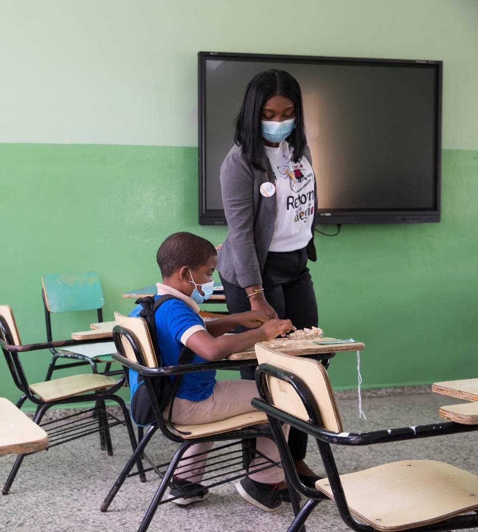 República Dominicana logra avances en la educación, según la Unesco