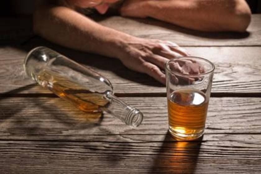 OMS insta a disminuir consumo de alcohol para reducir el cáncer de mama
