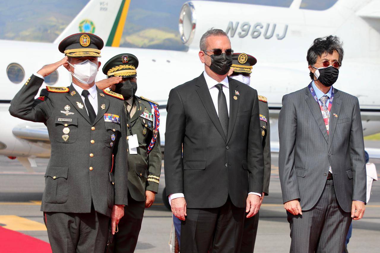 Presidente Abinader retornará al país tras asistir a toma de posesión presidencial en Ecuador