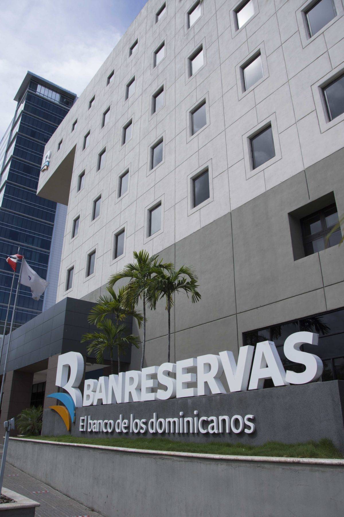 Banreservas pone a disposición de clientes un amplio portafolio de productos de Remesas