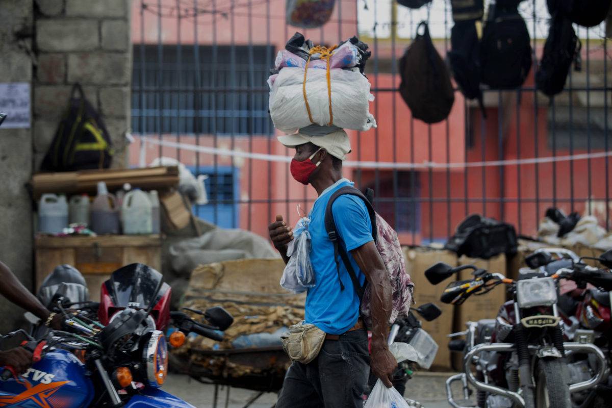 Haití sigue sin recibir vacunas contra COVID-19
