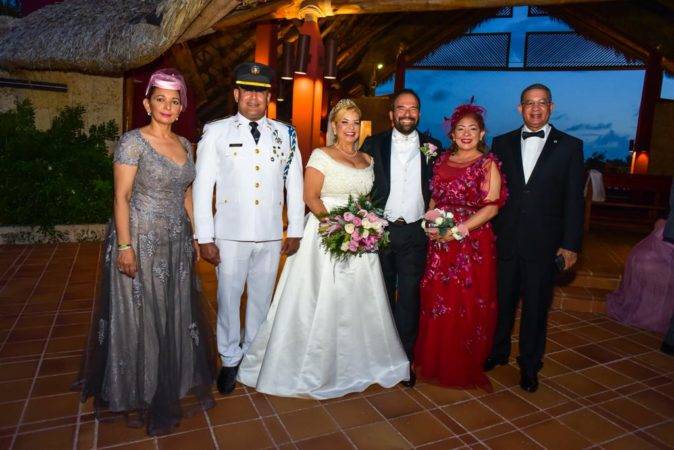 boda de johnny y junio