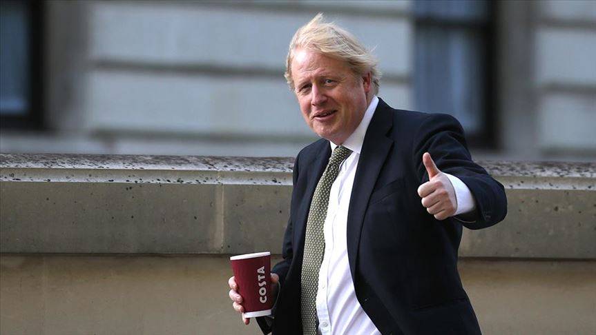 Johnson se despide del Parlamento con un “hasta la vista, baby»
