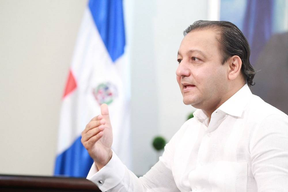 Abel Martínez manifiesta preocupación por contaminación río Yaque del Norte