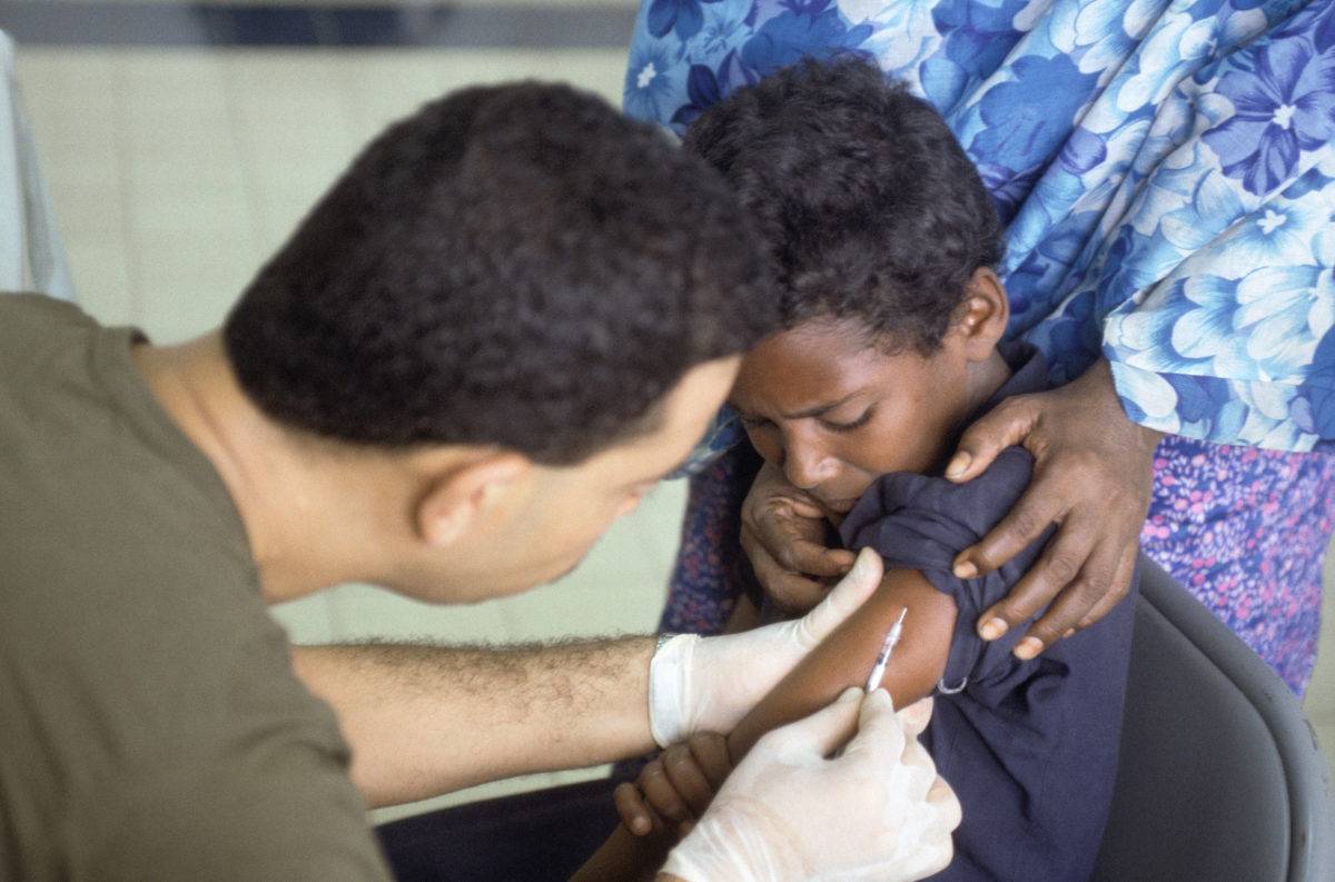 Uganda detecta presencia de poliovirus derivado de la vacuna circulante