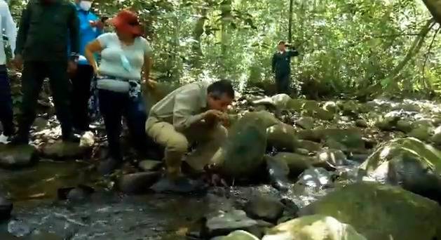 Video: Así demostró Jorge Mera calidad agua reserva científica Loma de Quita Espuela