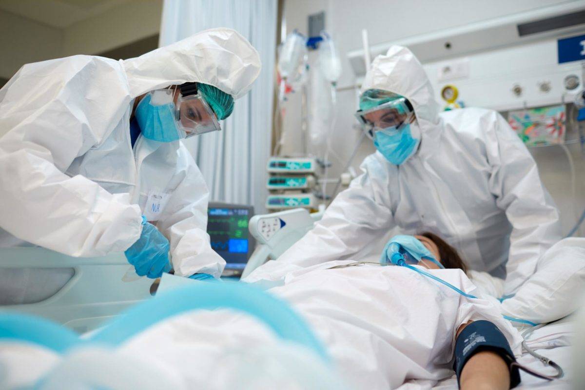 Salud Pública reporta seis fallecidos y 823 nuevos casos de coronavirus en RD