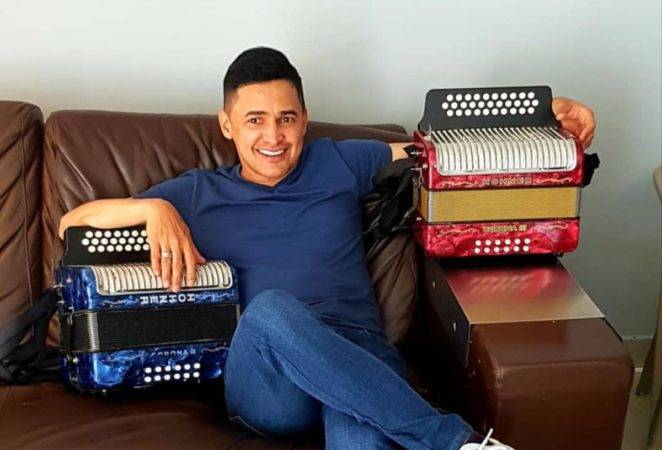 El cantautor colombiano Jorge Celedón actúa el sábado.