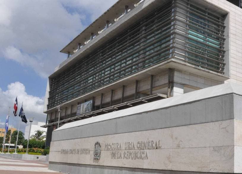 Autoridades de Brasil mandan PGR solicitar informes  en Cancillería