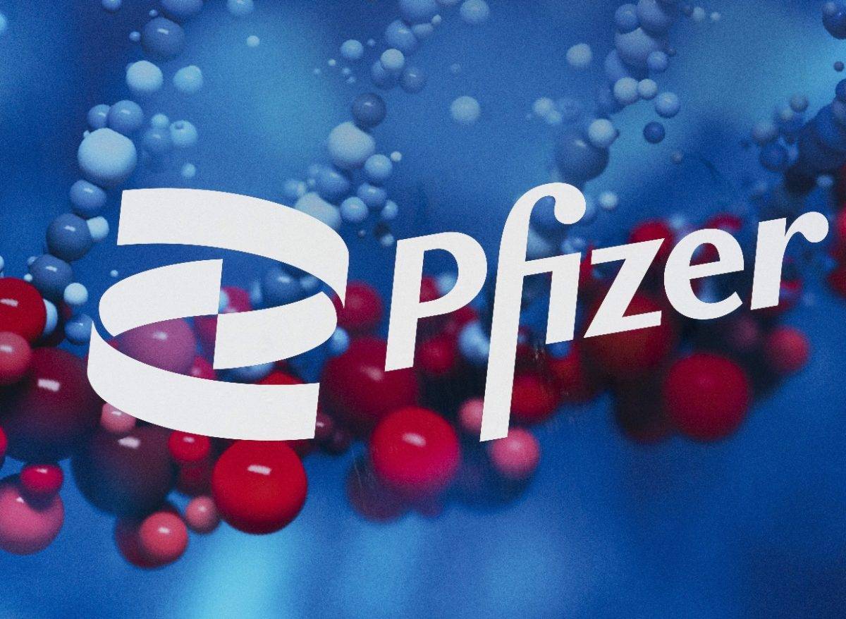 Pfizer presenta una píldora reduce riesgo morir covid